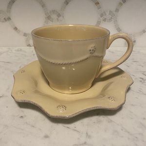 RARE Juliska Berry &Thread Cup/Saucer Set 12 Avail